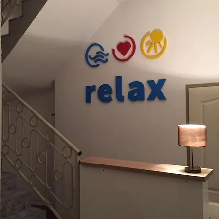 Relax Apartmanhaz * Балатональмади