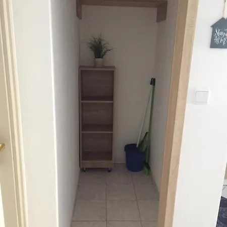 Relax Apartmanhaz Гостевой дом Балатональмади