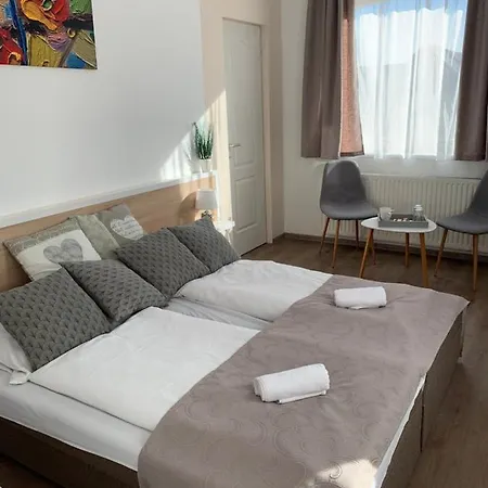 Relax Apartmanhaz *