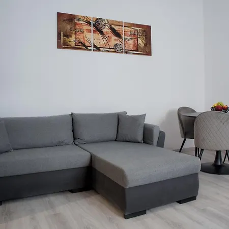 Гостевой дом Relax Apartmanhaz Балатональмади